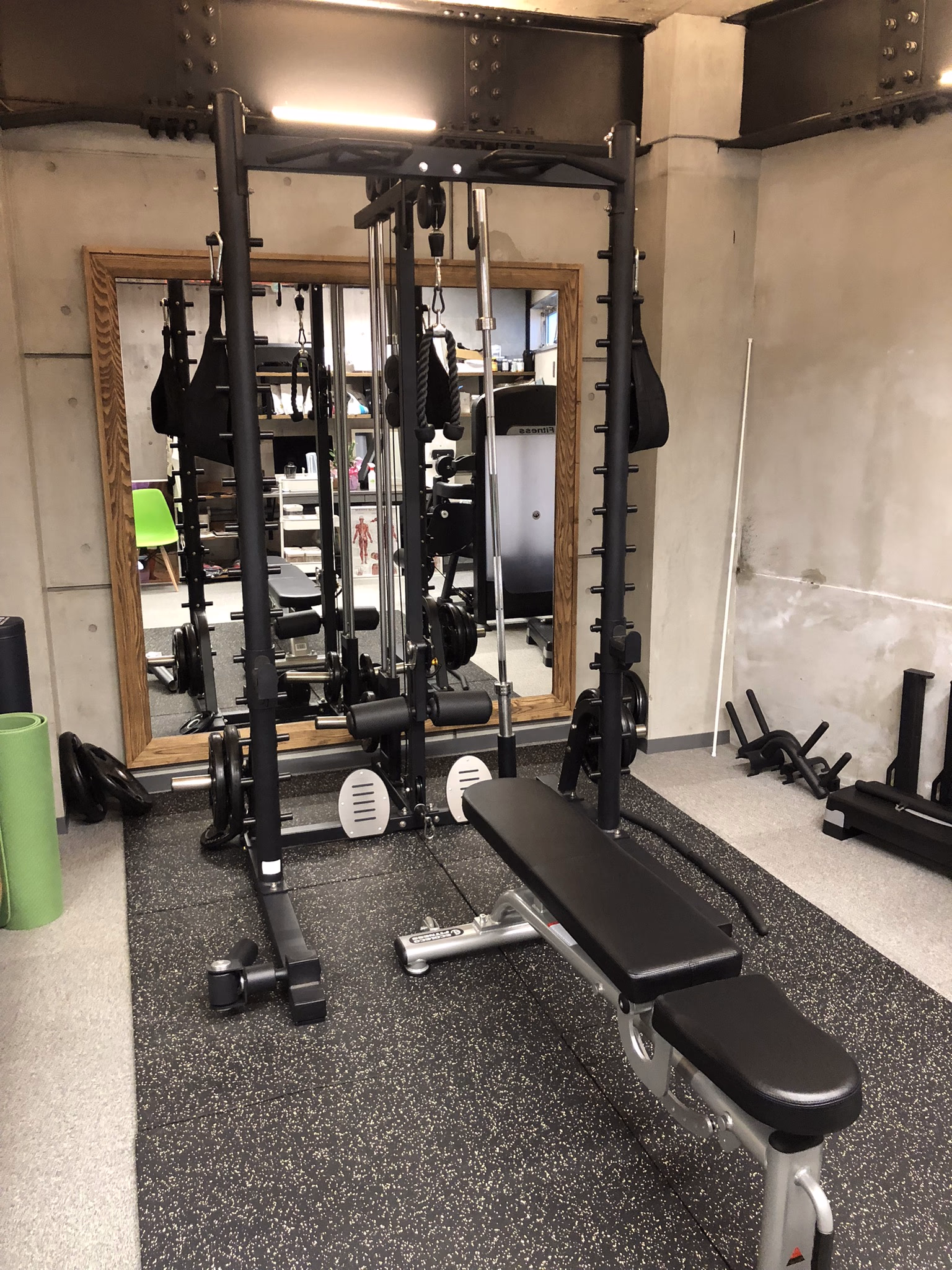 WEIGHT RACK & BENCH